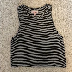 Cropped tank top
